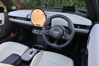 MINIクーパー コンバーチブルS（FF/7AT）の画像