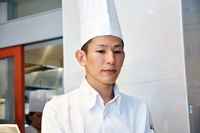 5度にわたり最優秀賞を受賞してきた強豪、有磯海SA（下り）の料理担当者を務める麻生貴司さん。