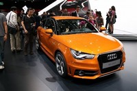 1.4リッターのツインチャージャーユニットを搭載する「A1 1.4T」。
