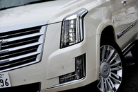 キャデラック・エスカレード プラチナム