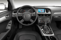 「アウディA4」がフルモデルチェンジの画像