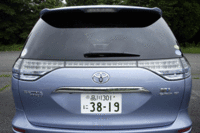 荷室の広さは？3列目、2列目を片付けたあとのスペースは？詳しくは、クリックしてから。