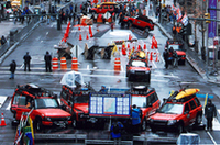 
	【写真上】第1ステージは米東海岸のニューイングランド地方を中心に行われた。
	【写真下】スタート地点となったニューヨークブロードウェイ
	 