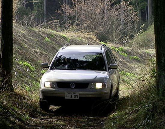 【スペック】全長×全幅×全高＝4675×1740×1495mm/ホイールベース＝2705mm/車重＝1450kg/駆動方式＝FF/1.8リッター直4DOHC20バルブターボ・インタークーラー付き（150ps/5700rpm、21.4kgm/1750rpm）/車両本体価格＝370.0万円（テスト車＝同じ）