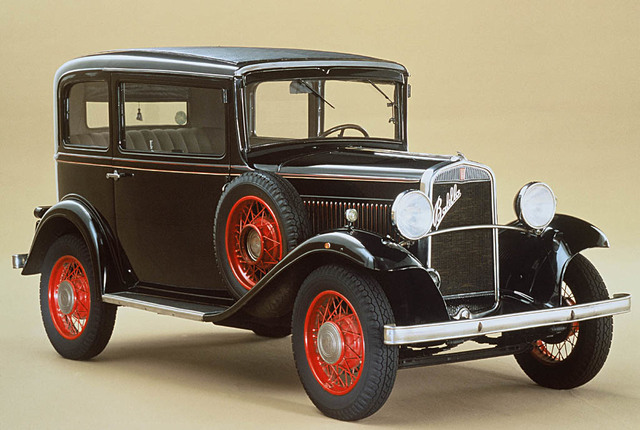 第684回：ムッソリーニは生きている？ ファシズム時代とイタリア車