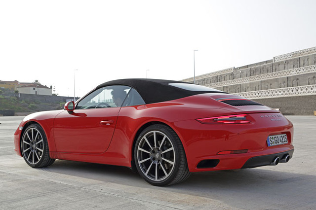 ポルシェ911カレラS（RR/7AT）／911カレラ カブリオレ（RR/7AT）【海外