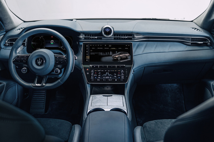 最大のスペクタクルともいえるインテリア。（photo：Maserati）