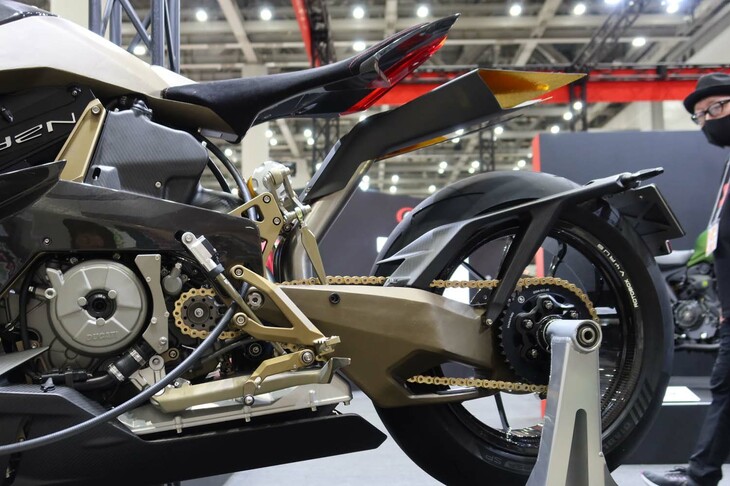 ヴァイルス988エイリアン