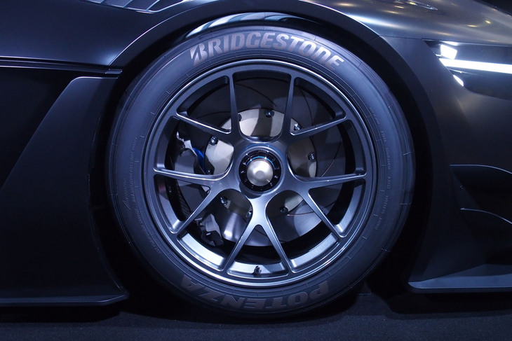 GR GT3コンセプト（タイヤ＆ホイール）