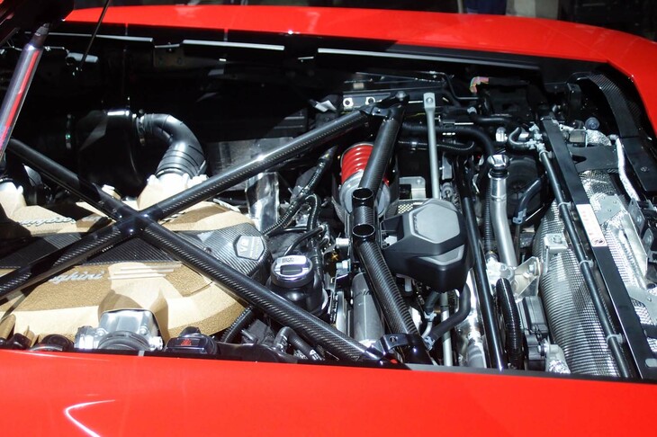 ランボルギーニ・カウンタックLPI800-4（エンジン）