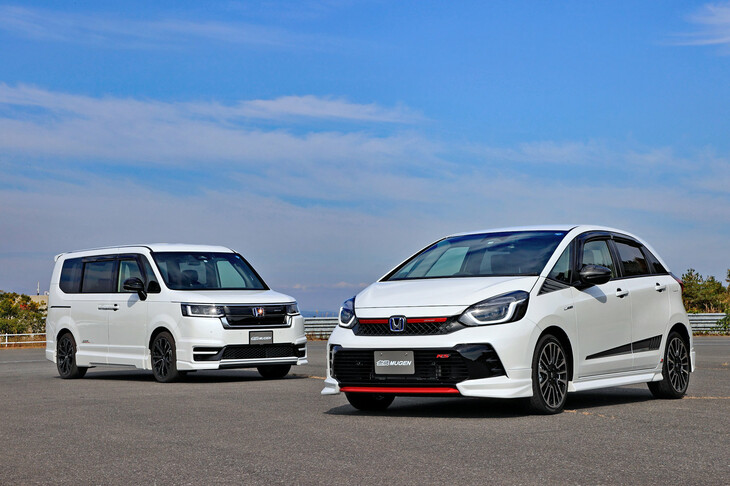 無限はホンダ車のアフターパーツ開発やモータースポーツ活動を行うM-TECのブランド。レースにも積極的で、2022年のスーパーフォーミュラではドライバーとチームの両タイトルを獲得している。