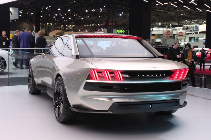 プジョーeレジェンドコンセプト