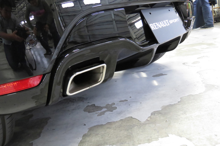 ルノー・ルーテシア ルノースポール18（マフラー）