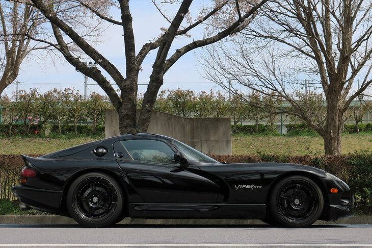 ちなみに、マフラーの変更によるパワーダウンはというと、普段使いでもときどき「あ」と気がつくレベル。若干ながらレスポンスが落ちたのも確かだ。トホホ……。