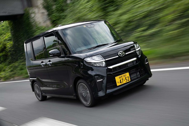 今回は「タントカスタムRS」のFFモデルに試乗。約47万円分のオプションが装着されたテスト車の価格は221万9897円。