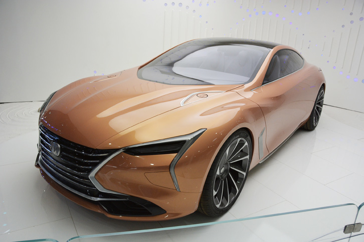 中国メーカーであるCHANGANのコンセプトカー。外資と提携していないメーカーでも、モックアップであれば、海外のブランドと比べても遜色のない、洗練されたモデルを作ることができる。