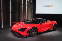 伝統の“ロングテール”を継承　マクラーレンが「765LT」を日本初披露