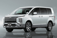 ミニバンの車内空間とSUVの悪路走破性能を併せ持つ「三菱デリカD：5」。発売は2007年1月31日なので、モデルライフは今年で実に12年（！）を数える。