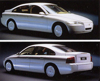 【スペック】2.4T：全長×全幅×全高＝4575×1815×1430mm/ホイールベース＝2715mm/車重＝1540kg/駆動方式＝FF/2.4リッター直5DOHC20バルブターボ（200ps/6000rpm、29.1kgm/1800から5000rpm）/車両本体価格＝465.0万円（テスト車＝500.5万円：ベーシック＆シティパッケージ）。白いクルマは、1992年に発表されたECC（環境コンセプトカー）。