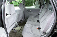 マツダ・トリビュートLX Gパッケージ(4AT)【ブリーフテスト】の画像