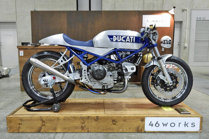 46Worksの手になる「ドゥカティM900モンスター」。