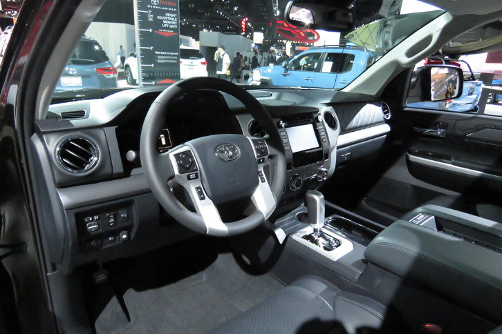 トヨタ・タンドラ プラチナム