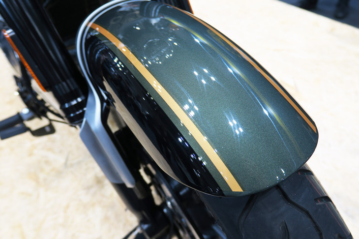 ロイヤルエンフィールド・スーパーメテオ650