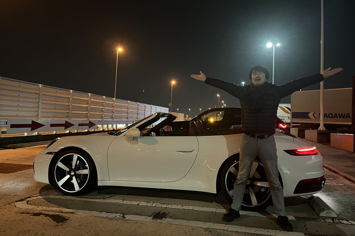 こういう地味なエントリーモデルをオープンボディーでゲタとして転がすのが、真のセレブではないだろうか。そんなセレブのガレージには、「911 GT3 RS」とかがあるに違いない（想像）。