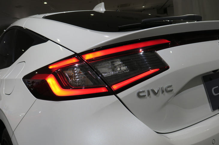 ホンダ・シビックEX（リアコンビランプ）