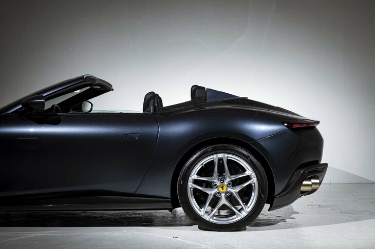 フェラーリ・ローマ スパイダー（ソフトトップ）