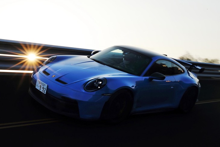 「ポルシェ911 GT3」の性能も計測しました。ストリートとレースのはざま、パフォーマンスとドライビングプレジャーが融合した一台です。（photo：北畠主税）