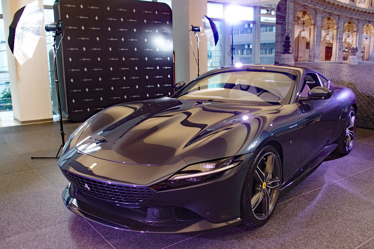 2020年に前年比＋24.7%の販売増を記録したフェラーリ。「F8トリブート」や「F8スパイダー」「ローマ」（写真）といった新型車の投入も、功を奏しているのだろう。