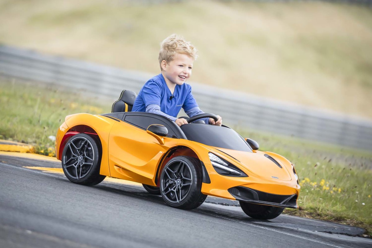 マクラーレンが次世代ファンに向けた「720S」を発売 コンパクト
