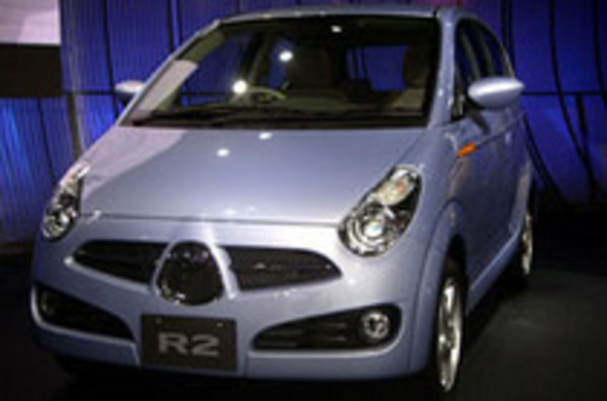 東京モーターショー2003】スバル「Think.Feel.Drive」 【ニュース