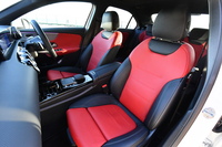 輸入車チョイ乗りリポート 第5回：見た目で選んで何が悪いの画像