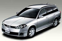 日産「ウイングロード」一部改良