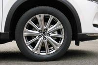 マツダが3列シートのクロスオーバーモデル「CX-8」を改良　全方位的にアップデートの画像