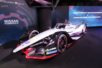 「フォーミュラＥ」に用いられる日産e.damsチームの競技車両。