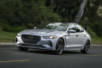 2019ノースアメリカン・カー・オブ・ザ・イヤーの乗用車部門でイヤーカーに輝いたヒョンデの「ジェネシスG70」。