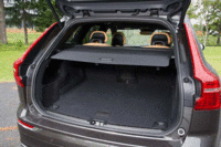 荷室の容量は505～1432リッター。先代と比べると、最小値が10リッター増加、最大値は23リッター減少している。（写真をクリックすると、荷室のアレンジが見られます）