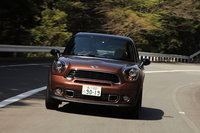 MINIクーパーS ペースマン ALL4（4WD/6AT）【試乗記】の画像