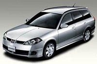 日産「ウイングロード」一部改良の画像