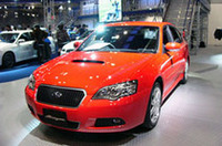 【写真上】「インプレッサWRC2004」【写真下】「ブリッツェン2005モデル」