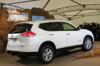 日産エクストレイルにハイブリッドモデル登場の画像