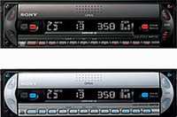 
	写真上「CDX-R3300」
	写真下「CDX-R3300S」
	 