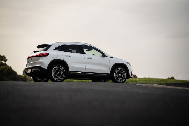 メルセデス・ベンツEQA250（エクステリア）