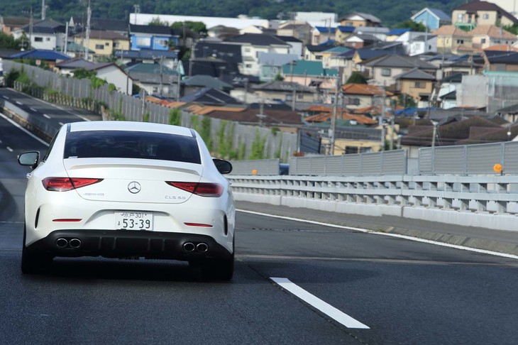 JC08モードの燃費値は10.0km/リッター。500km余りを走行した今回のテストでは、満タン法で8.5km/リッターを記録した。