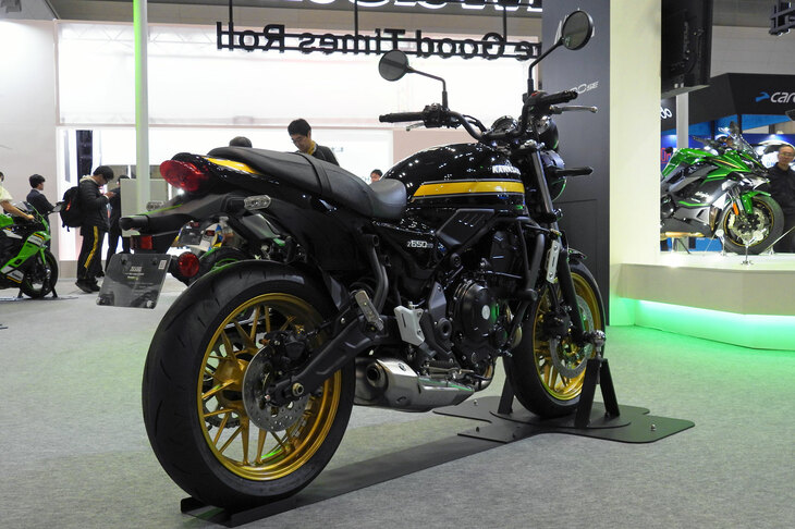 カワサキZ650RS