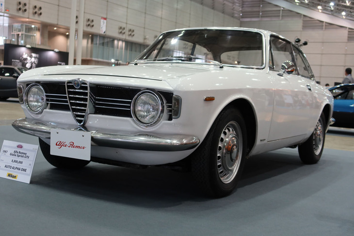 アルファ・ロメオ・ジュリア スプリントGTV（1967年）／AUTO ALPHA ONE