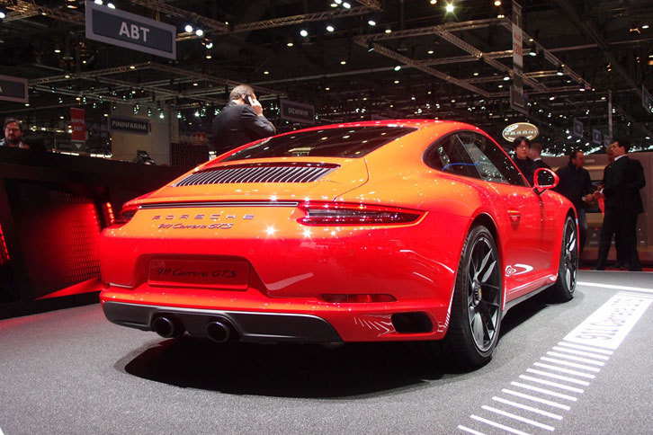 ポルシェ911カレラGTS